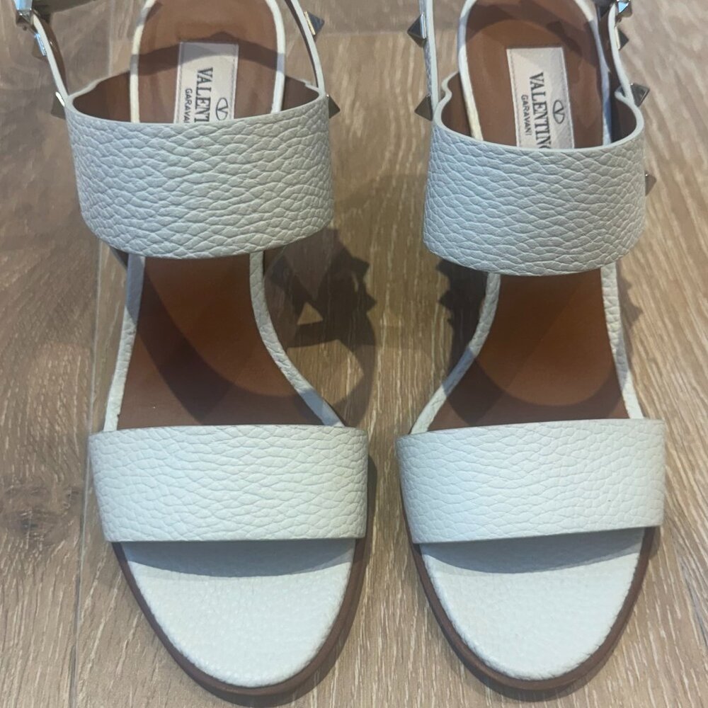 Valentino Leather Studded Accents Slingback Sandals Women's Size: 7.5 | IT 37.5